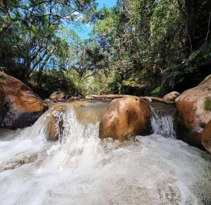 Chale Aconchegante Em Estancia Climatica Santo Antônio do Leite Exterior foto